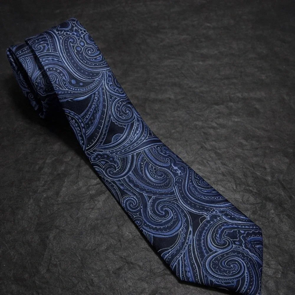 Donald J Trump Signature Collection Mens Silk Paisley Necktie Blue